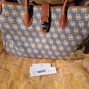 Dooney and Bourke Signature  Handbag